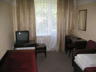 Мотели Motel Poltava Полтава Стандартный двухместный номер с 2 отдельными кроватями-1
